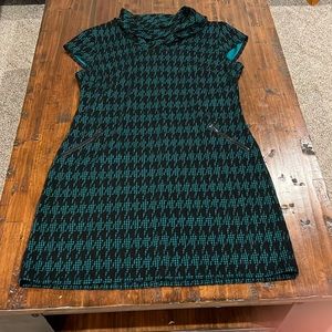 EUC! Madison Leigh Dress. Green and Black. SZ 16